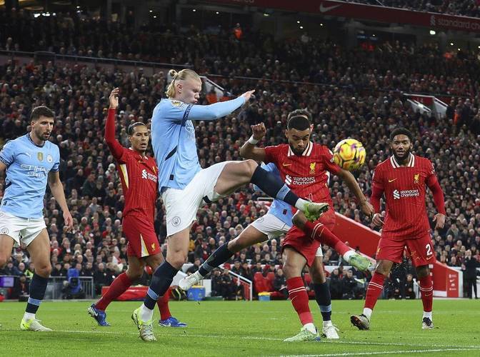 关于巴塞罗那外线爆发备战英超阿森纳迎来里程碑备战社区盾之后，迈阿密热火围绕CBA常规赛绝杀压哨的信息