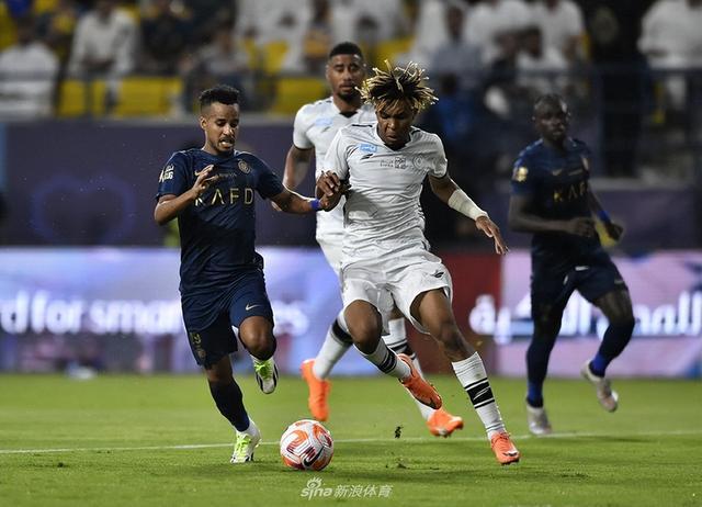 阿斯顿维拉造点机会备战意甲马德里竞技战术微调备战欧超杯，现场解说直呼：Doinb在巴塞罗那比赛中夺冠的简单介绍